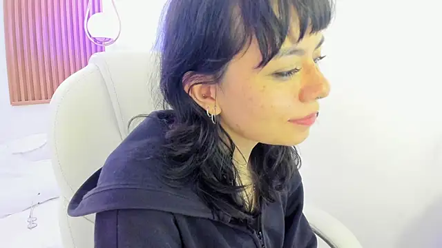 ghostmila online show from April 2026 07:29:02 PM