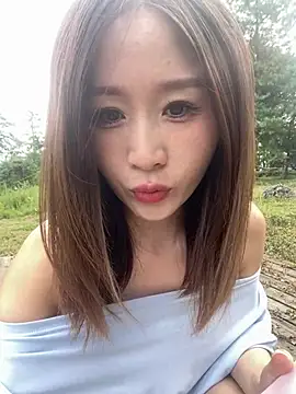 Snapshot of qin205205 chatting on August 2026 01:16:02 AM qin205205 online show from August 2026 01:16:02 AM