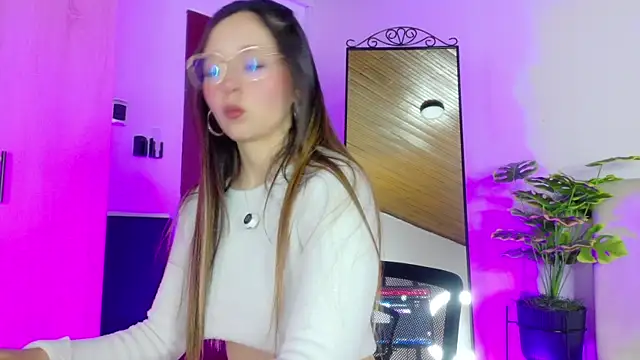 Gabbie Danger online show from April 2026 11:46:02 AM