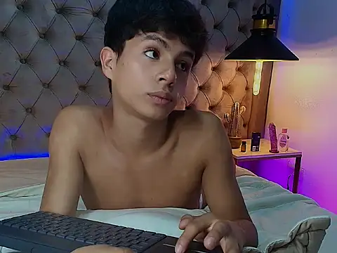 saintDangelo online show from May 2026 04:04:02 PM