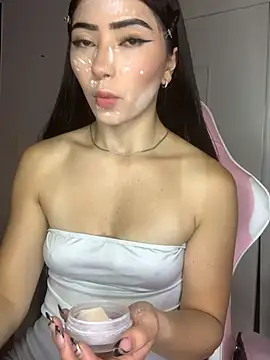 AMBERBUNNY  online show from April 2026 01:15:02 PM