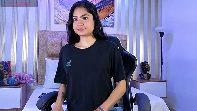 ariel  bennett online show from April 2026 09:05:01 PM