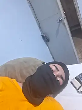 Frankito56 online show from April 2026 09:37:02 PM