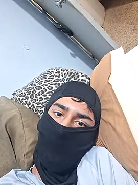 Frankito56 online show from April 2026 09:12:02 AM