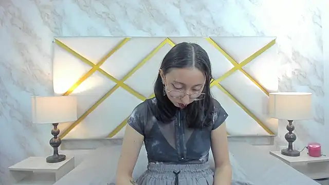 NixShadow online show from June 2026 10:44:02 PM