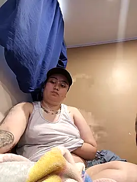 celeste beacker online show from April 2026 09:19:01 PM