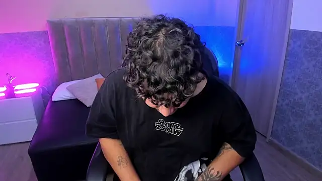 DAMON SALVATTORE online show from April 2026 03:31:01 AM