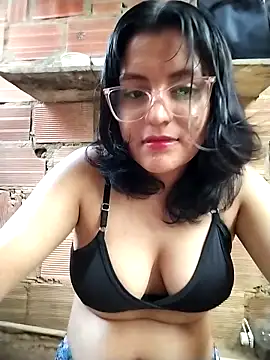 Snapshot of sienna_elara chatting on May 2026 10:54:02 AM sienna elara online show from May 2026 10:54:02 AM