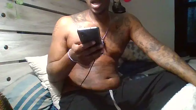 Snapshot of zdaddymm chatting on May 2026 04:23:01 PM zdaddymm online show from May 2026 04:23:01 PM