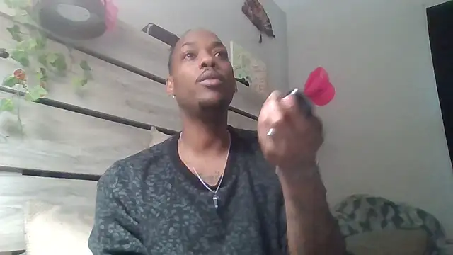 Snapshot of zdaddymm chatting on May 2026 01:05:02 PM zdaddymm online show from May 2026 01:05:02 PM