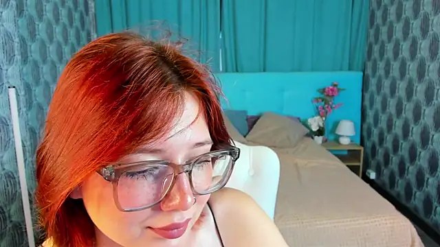 Lessi Panic online show from July 2026 12:50:02 AM