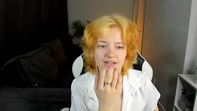 Star Bee online show from April 2026 08:43:01 AM