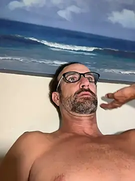 Pink-Tip-Bunny online show from April 2026 02:04:01 AM