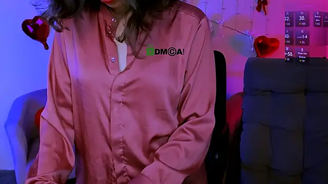 mia mooon  online show from April 2026 12:31:01 PM