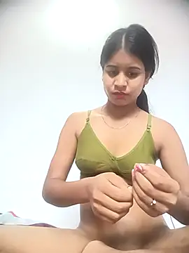 Shaniya03 online show from July 2026 03:23:01 AM