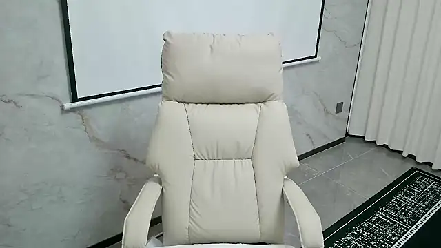 Snapshot of LUNYI-CC chatting on July 2026 11:38:02 AM LUNYI-CC online show from July 2026 11:38:02 AM
