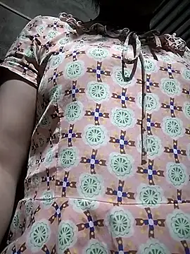 giahan1 online show from April 2026 10:57:02 PM