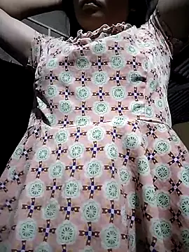 giahan1 online show from April 2026 10:21:02 PM