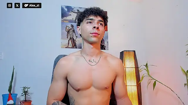 Snapshot of Alex_zt7 chatting on July 2026 07:30:02 PM Alex zt7 online show from July 2026 07:30:02 PM