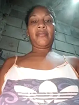 Snapshot of Lili-Sex chatting on June 2026 05:01:02 AM Lili-Sex online show from June 2026 05:01:02 AM