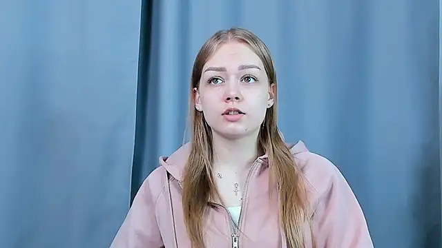 DianneBribiesca online show from April 2026 10:33:01 AM