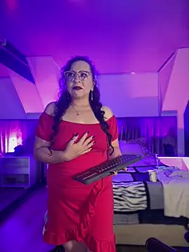 Jenifer cruz online show from April 2026 05:45:02 AM