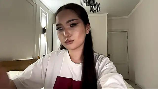 MardellHeavrin online show from April 2026 02:22:01 PM