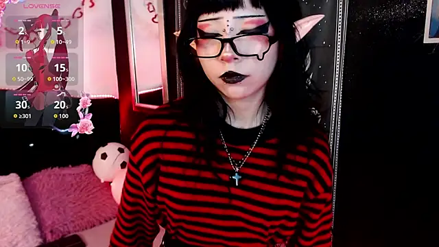 KiomyVamp online show from June 2026 04:06:01 PM