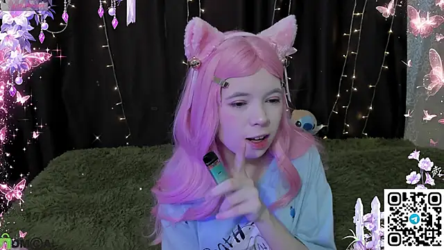 MisaRisaChan online show from April 2026 07:47:02 AM