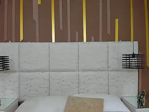 NobaCortez online show from April 2026 02:27:02 AM