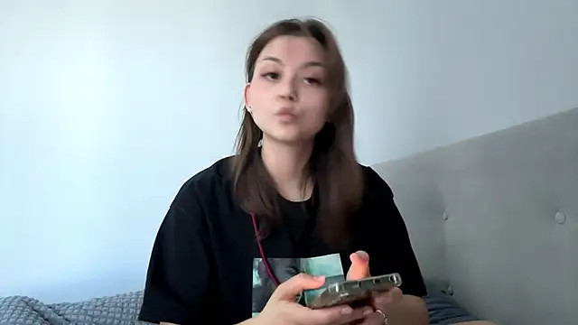 Thyeiysyla online show from April 2026 11:12:01 AM