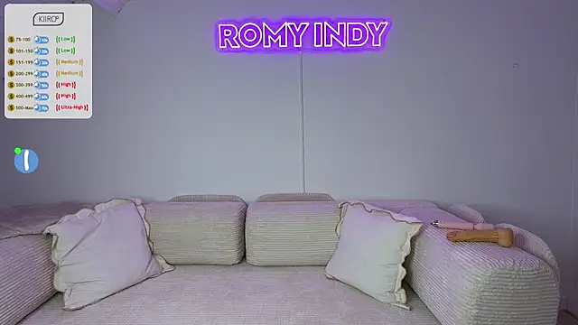 Snapshot of princessromyindy chatting on June 2026 07:38:02 PM princessromyindy online show from June 2026 07:38:02 PM
