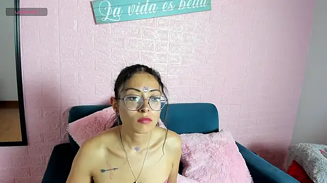 Kat santana online show from April 2026 08:46:02 PM