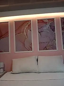 Taylor Marie  online show from April 2026 12:06:02 PM