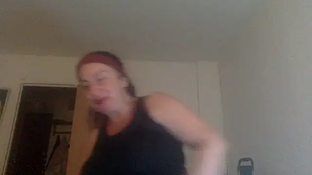 Snapshot of Lizzaa80 chatting on July 2026 04:17:01 PM Lizzaa80 online show from July 2026 04:17:01 PM