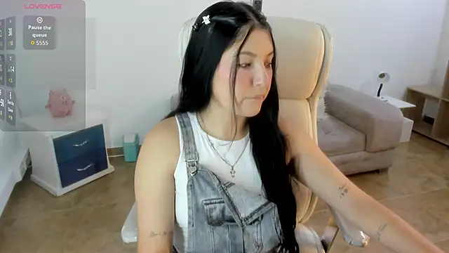 Celestee 21 online show from April 2026 07:58:02 PM