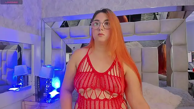 SCARLETTHUNT  online show from May 2026 03:14:02 AM