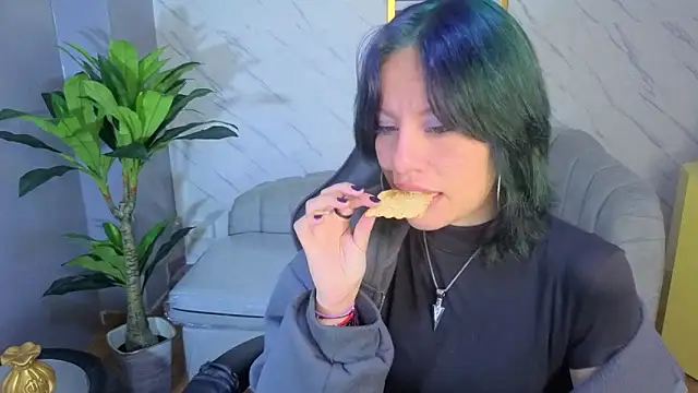 lewii t online show from April 2026 12:21:02 PM