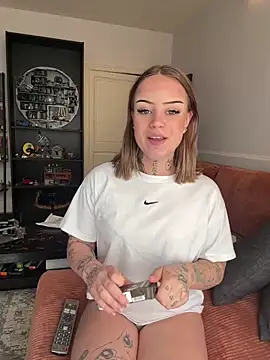 liloutatoou online show from April 2026 02:31:01 PM