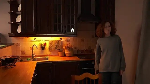 AgathaCarra online show from April 2026 02:38:01 PM