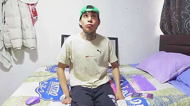 Alexander 2003Castro online show from April 2026 07:47:01 PM