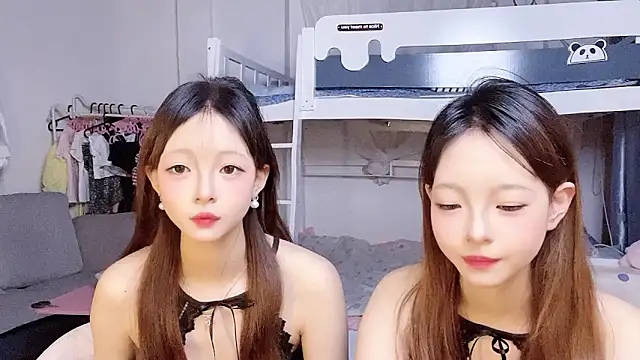 xiaoqiao-daqiao online show from April 2026 12:33:01 PM