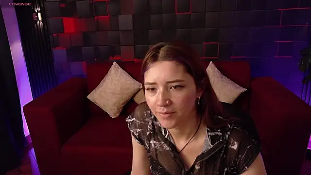 Emily Cherry  online show from May 2026 02:02:01 PM