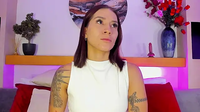 YamelBloom online show from April 2026 10:21:01 AM