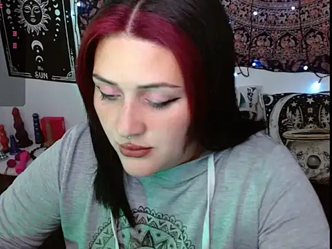 Ozzy Valentino online show from July 2026 10:56:01 PM