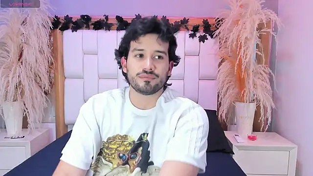 AdrianSith online show from April 2026 12:14:02 AM