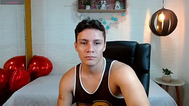 Zayn clausen online show from April 2026 05:09:02 PM