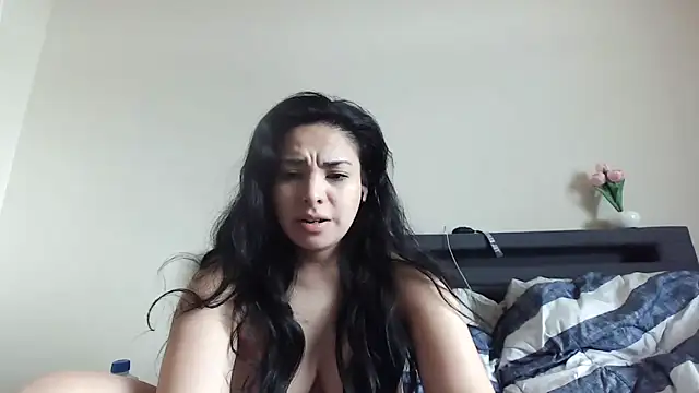 lakeroyalty online show from April 2026 03:15:01 PM