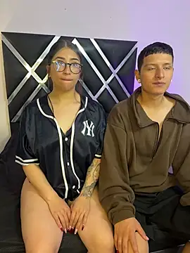 TomAndGia online show from April 2026 12:08:02 PM