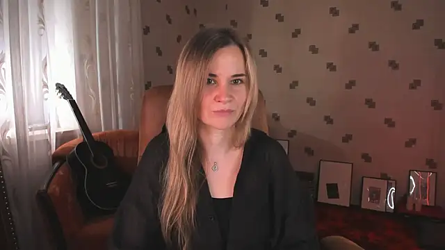 MiaSparkes online show from June 2026 08:52:01 AM
